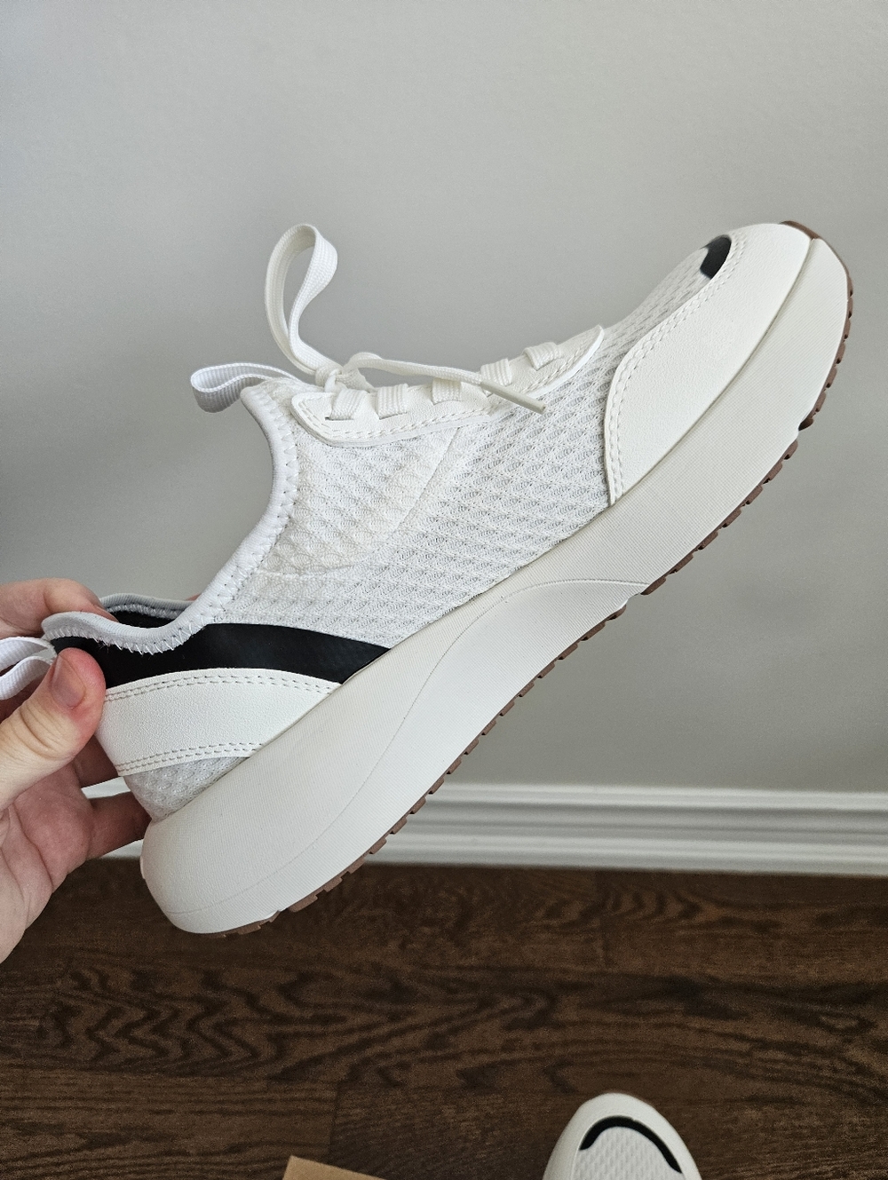 Vessi White & Black Low-Top Sneakers - Picture 2 of 11
